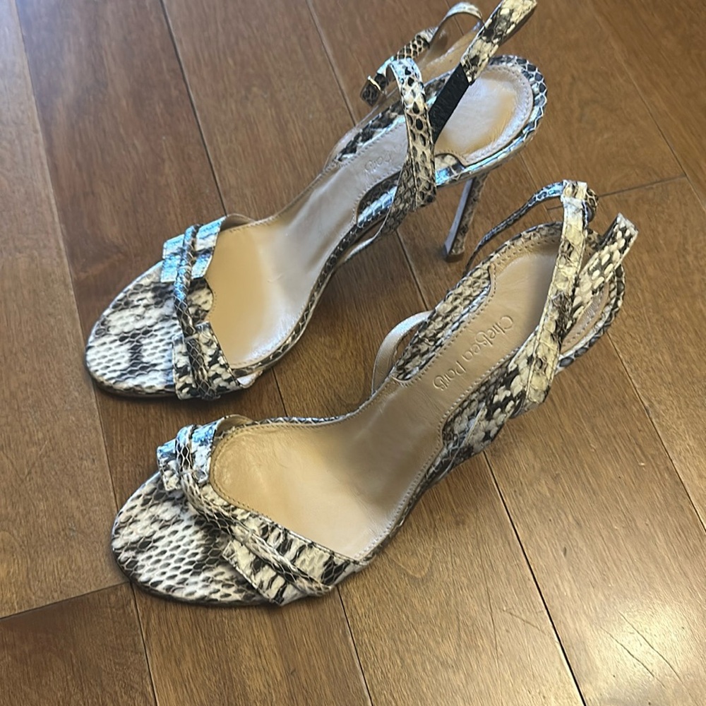 Real snake skin, Chelsea, Paris heels